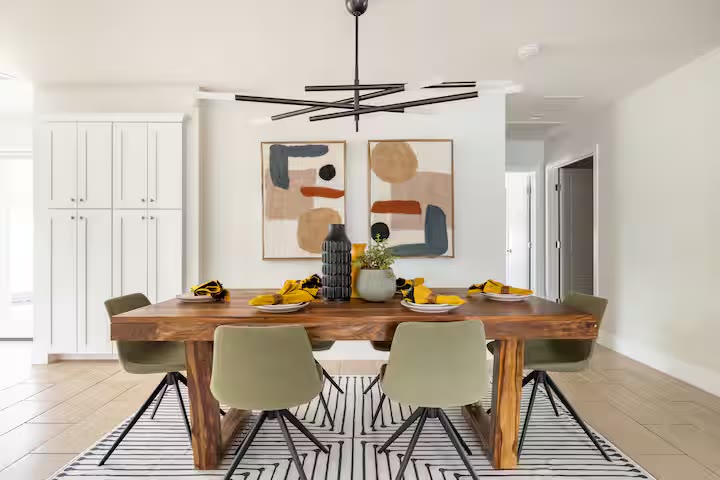 Stylish & Perfect for Families dining room at a direct-booking vacation rental in Phoenix, Arizona