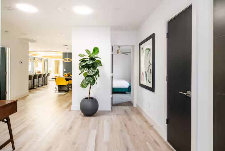 Modern All-En-Suite Home interior decor at a direct-booking vacation rental in Phoenix, Arizona