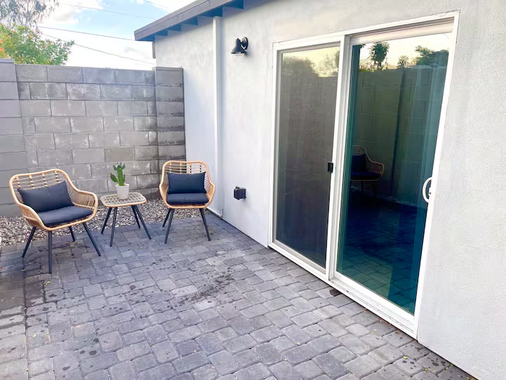 Detached Studio Guesthouse private patio at a direct-booking vacation rental in Phoenix, Arizona