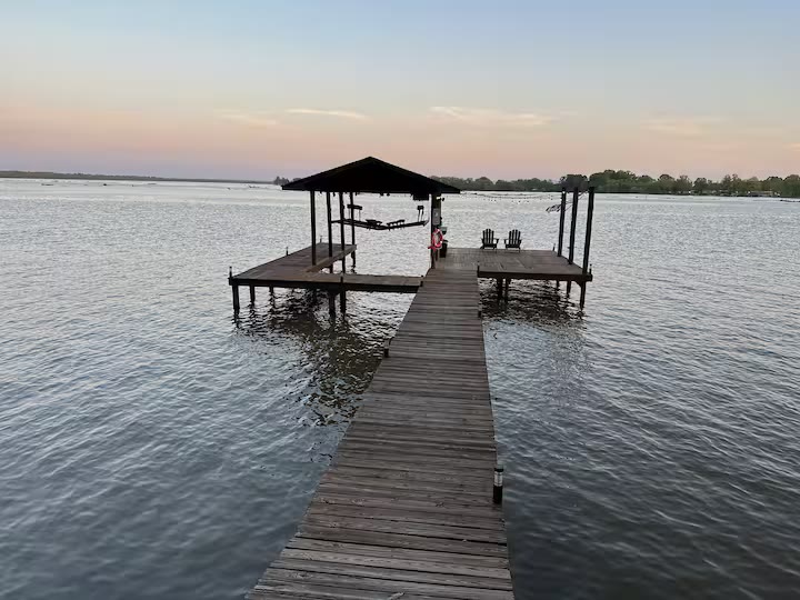 Weiss Lake dock for Alabama fishing and boating license planning