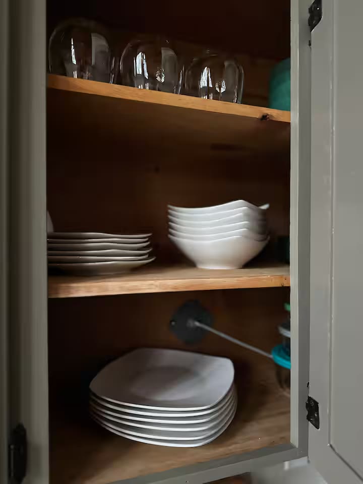 The Angler's Canoe Lake House guest supplies at a direct-booking vacation rental in Cedar Bluff, Alabama